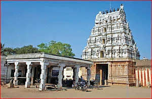 முதல் வணக்கம் முதல்வனுக்கே!