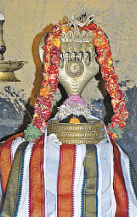'இதோ.. எந்தன் தெய்வம்!’ - 5
