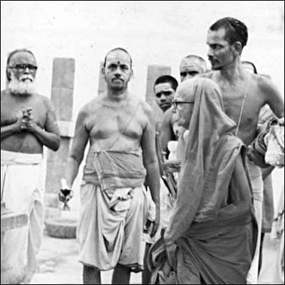 கயிலை... காலடி... காஞ்சி! - 23 - ‘ஒரு தார்ல 1008 பழம் இருக்கறதை பார்த்திருக்கியோ?’