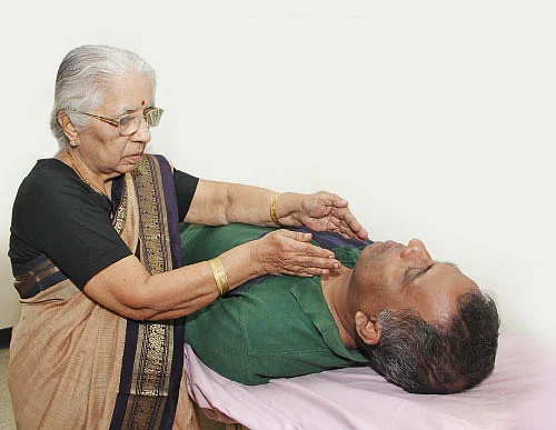 மருந்தில்லா மருத்துவம் - 8