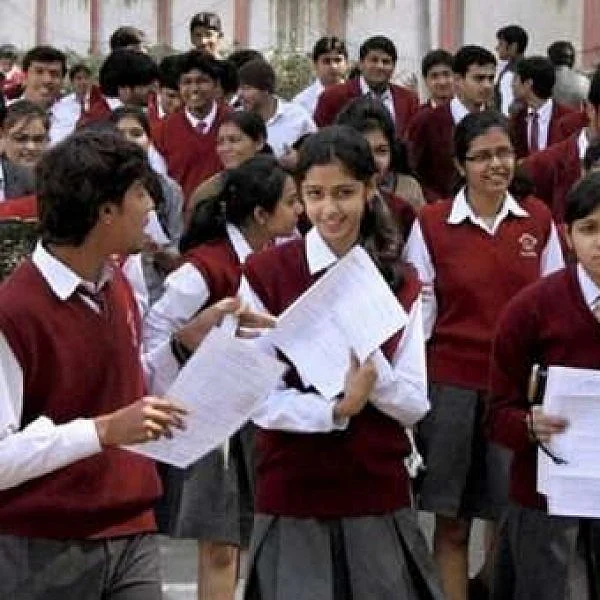 `தேனிக்கு வருமா கேந்திரிய வித்யாலயா..?' -மாவட்ட ஆட்சியர் பதில்