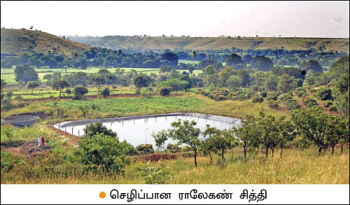 மண்புழு மன்னாரு: நாட்டுக்கு வழிகாட்டும் மாதிரி கிராமம்!