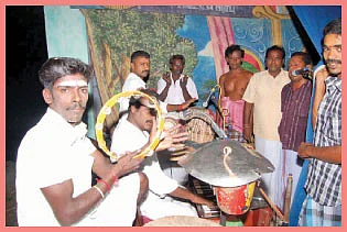 வள்ளித் திருமணம் பார்க்கப் போவோமா?
