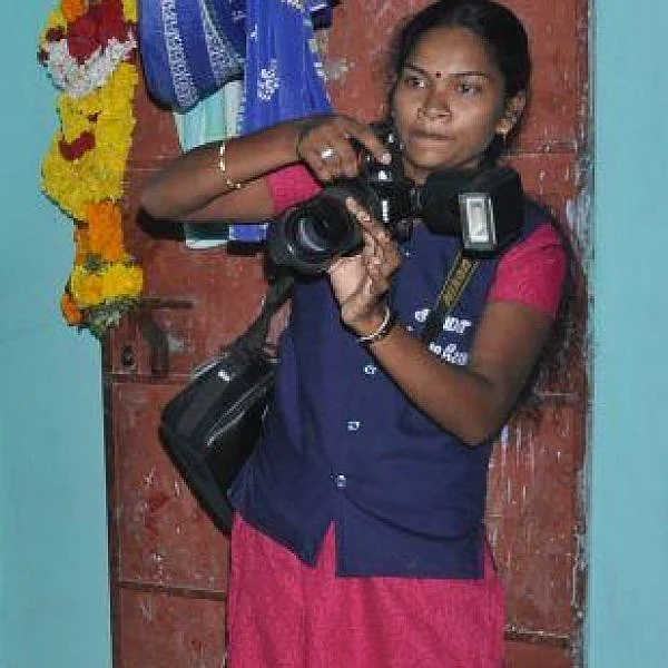 "என் கணவருக்குப் பார்வை இல்ல... அவர் பார்வையும் கேமராவும் நான்தான்!'' - பிரேமா