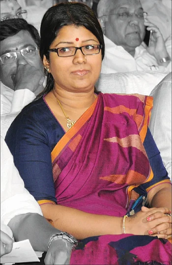 “என்னை முன்னிலைப்படுத்திக்கொண்டது கிடையாது!” - கிருஷ்ணபிரியா விளக்கம்