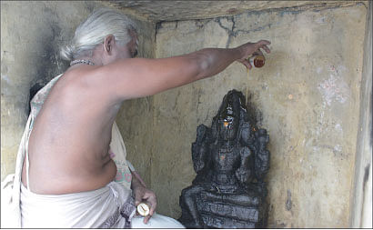 இதோ எந்தன் தெய்வம்! - 16