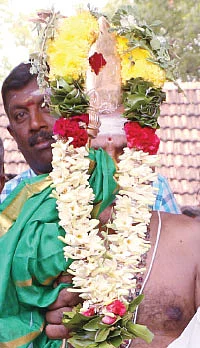 வேலுண்டு வினையில்லை!