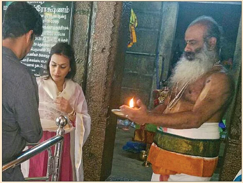 மிஸ்டர் கழுகு: “எல்லாம் தருவோம். ஆனால்...” - எடப்பாடி தூது... நிராகரித்த சசிகலா!