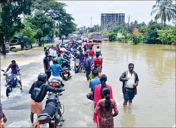 கேரள வெள்ளம்... கவனிக்க வேண்டிய பங்குகள்!