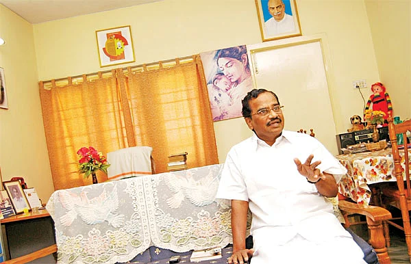 விகடன் மேடை : தமிழருவி மணியன்