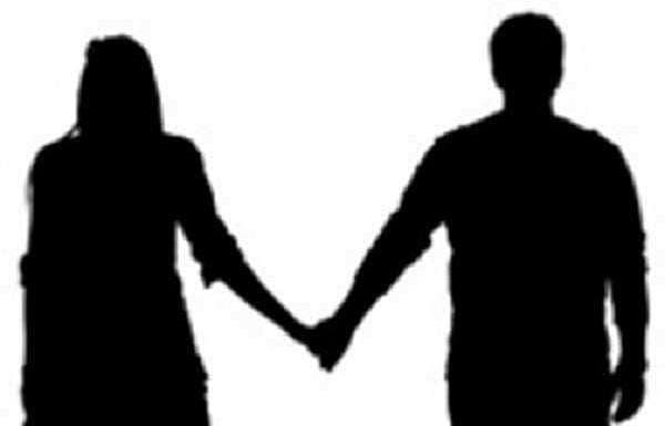 `திருந்துவார் என நினைத்தேன்’ ; ஹோட்டலில் மீண்டும் வேறொருவருடன் மனைவி - GPS மூலம் சிக்க வைத்த கணவன்