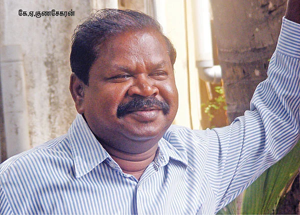 காற்றில் கலந்த கந்தகக் குரல்!