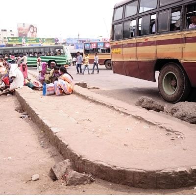 வேணுமா எங்க ஓட்டு - மக்கள் கட்டளை