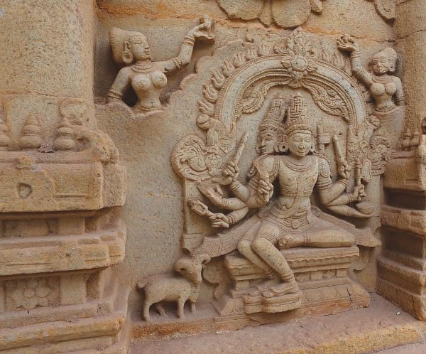 திருமுருகனின் இரு முகங்கள்!
