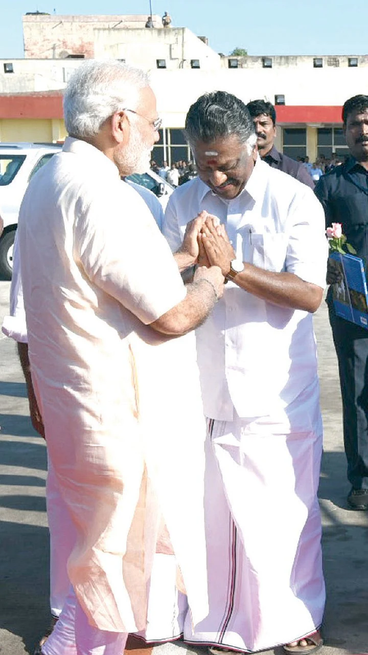 மோடி, ஓ.பி.எஸ்