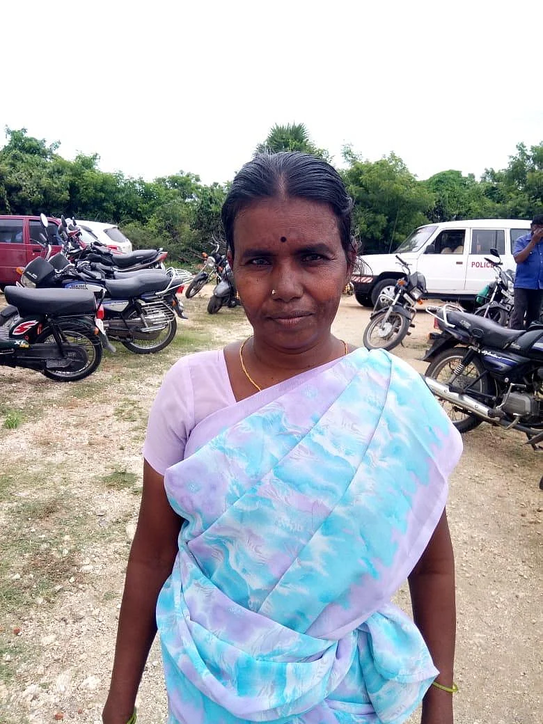 சத்துணவு ஊழியர் பாப்பம்மாளுக்கு வழங்கிய உத்தரவு ரத்து! - பணி செய்யவிடாமல் தடுத்த 84 பேர் மீது வழக்கு