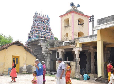 நாரதர் உலா - குப்பைமேடான கோயில் குளம்