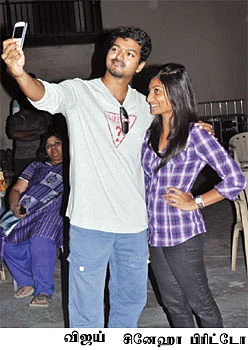ஸ்வீட் சித்தப்பா விஜய்!
