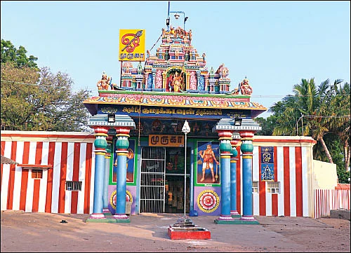 சூரிய அஸ்தமனத்துக்குப் பிறகே அபிஷேக ஆராதனை!