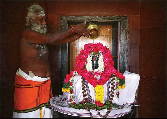 புண்ணிய புருஷர்கள் - 6