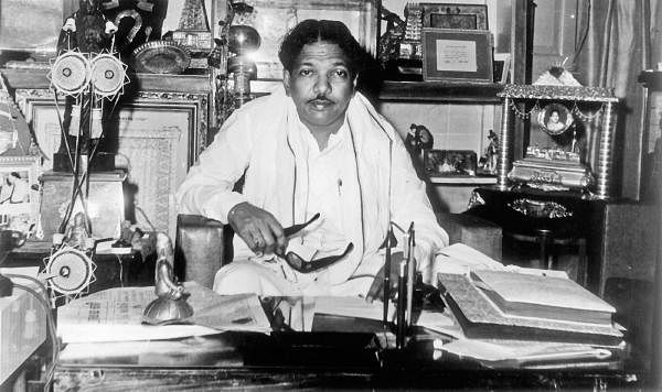 'திராவிடத்தால் வாழ்ந்தோம்... வீ மிஸ் யூ கலைஞர் அவர்களே!' - சாமான்யனின் கடிதம்! #Kalaignar96