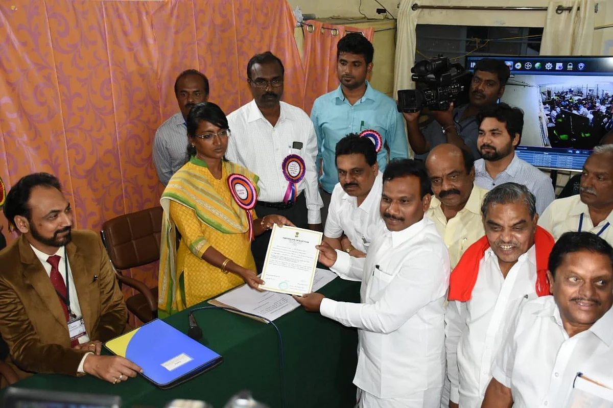 `இந்த வெற்றி கொண்டாடக்கூடிய வெற்றி அல்ல!'- இப்படி ஏன் சொல்கிறார் ஆ.ராசா