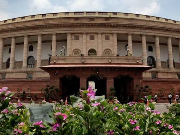 பழங்குடியினர் பட்டியலில் நரிக்குறவர்கள், குருவிக்காரர்களை இணைக்க மத்திய அமைச்சரவை ஒப்புதல்!