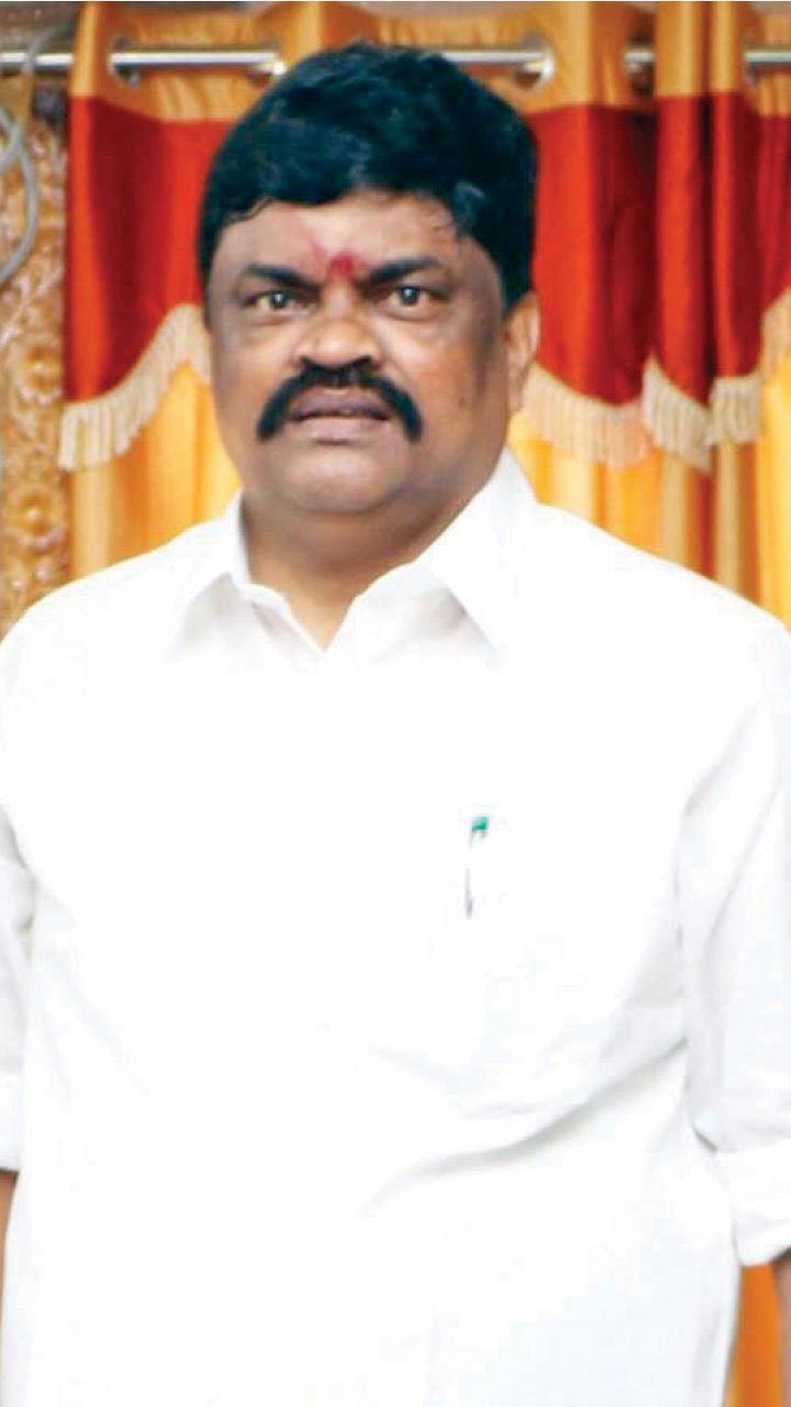 மிஸ்டர் கழுகு: கொந்தளித்த ராஜேந்திரபாலாஜி... கொளுத்திப்போட்ட தமிழிசை - எடப்பாடி பலே ஏற்பாடு