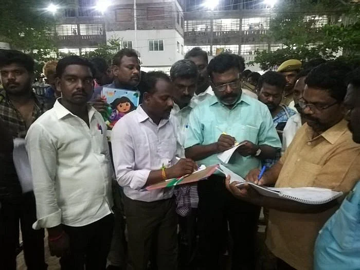 `நான் யாருக்கும் கேடு நினைத்ததில்லை!'- வெற்றிக்குப் பின் கண்கலங்கிய திருமாவளவன்