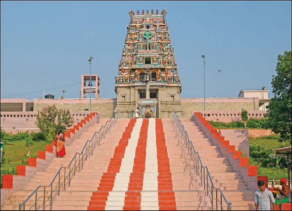 திருவருள் திருவுலா - கொங்கு நாட்டு ஆறுபடை வீடுகள்!