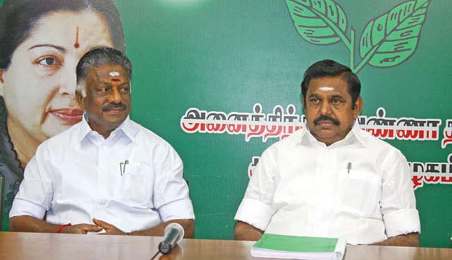 கணக்கு பலித்தது... குஷியில் எடப்பாடி!