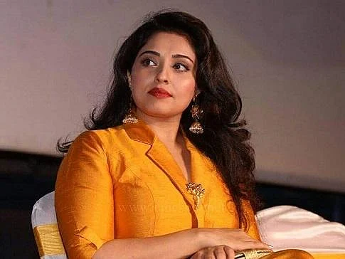 ''நான் ஏன் இவ்வளவு நாள் சோஷியல் மீடியாவுக்கு வரல தெரியுமா?'' மும்தாஜ் ! #TVPotti