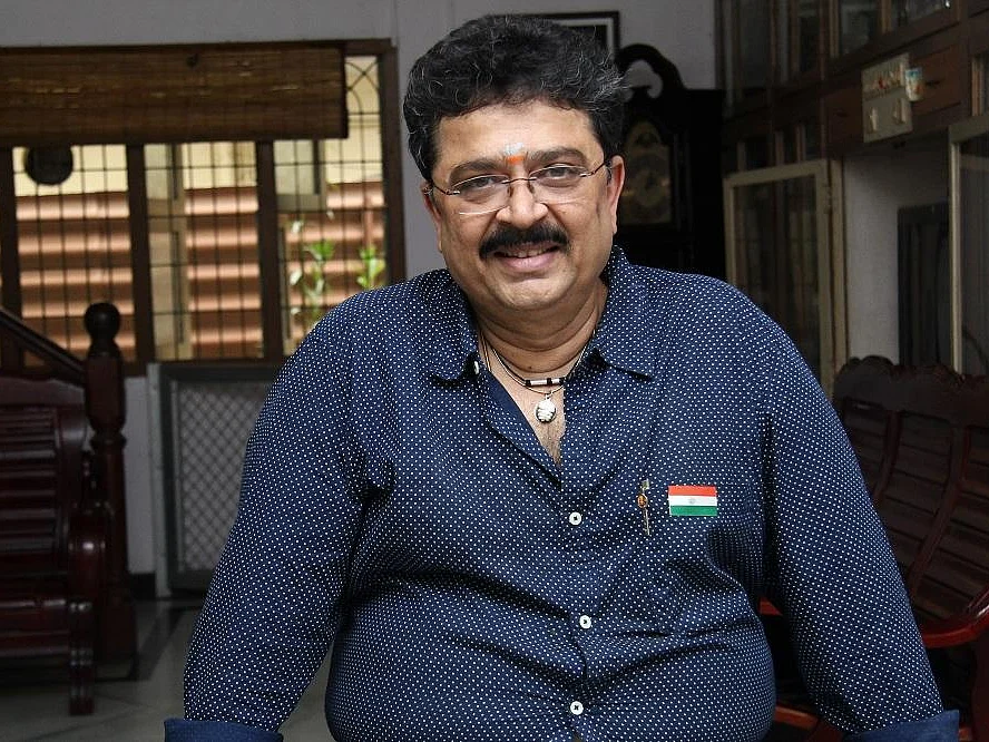 'நாம் திராவிடர்கள்'...13 கோடிக்குக் கணக்கு... ட்விட்டர் ஸ்பேசஸில் எஸ்.வி.சேகர் உரையாடல்!