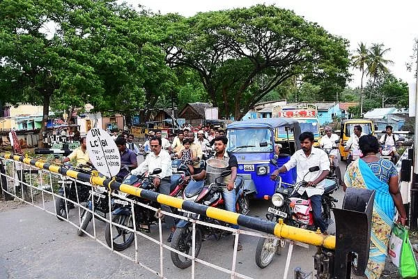 ``தேர்தல் முடிஞ்சதும் செய்யறோம்!" - வருடக்கணக்கில் கிடப்பில் உள்ள சுரங்கப்பாதை... பின்னணியில் அமைச்சரா?