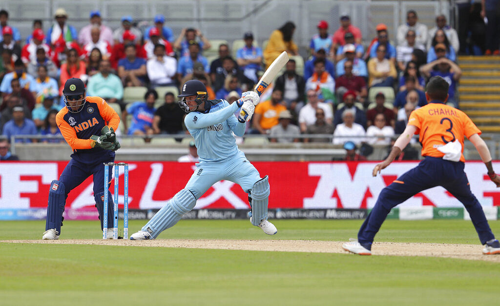 Jason Roy Plays a cut shot.