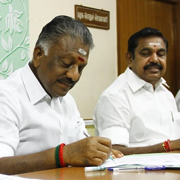 அதிமுக - பன்னீர்செல்வம் - எடப்பாடி பழனிசாமி