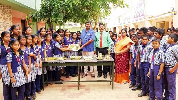 ``ஸாரி, அட்மிஷன் முடிஞ்சிடுச்சிருச்சு!" அசத்தும் காரைக்குடி அரசுப் பள்ளி #CelebrateGovtSchool