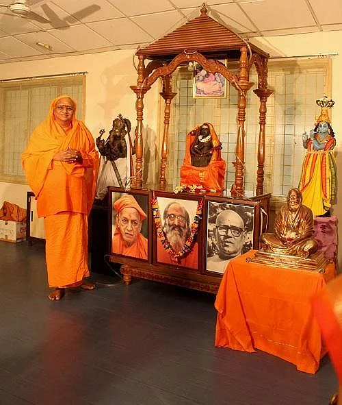 ``சுகத்தையல்ல, சாந்தத்தைத் தேடுங்கள்!" - சக்தி விகடன் - தயாலயா நிகழ்வில் ஜகதாத்மானந்த சரஸ்வதி உரை!