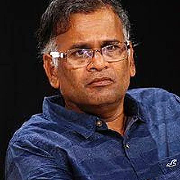 ``நான் தாக்கப்பட்டேன்; காவல் நிலையத்தில்தான் அவரின் தொடர்புகள் புரிந்தது!” - எழுத்தாளர் ஜெயமோகன்
