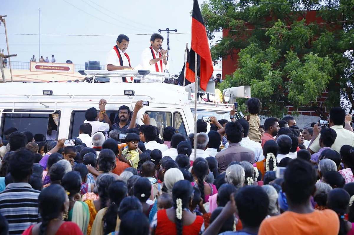 `முதல்வருக்கே பாதுகாப்பு அளிக்க முடியாதவர்களை வீட்டுக்கு அனுப்புவோம்!' - உதயநிதி ஸ்டாலின்