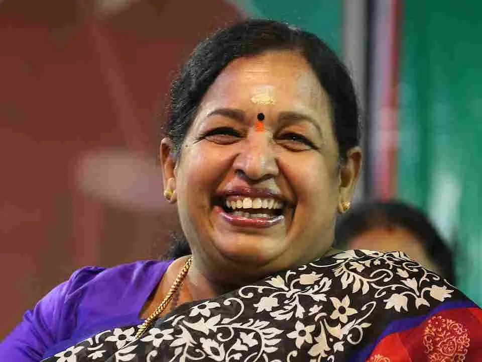 “இட்லி சம்பவத்துக்கு அப்புறம் எதைப் பத்தியும் கவலைப்படுறது இல்ல!” - சி.ஆர்.சரஸ்வதி #HowTVChangedMyLife