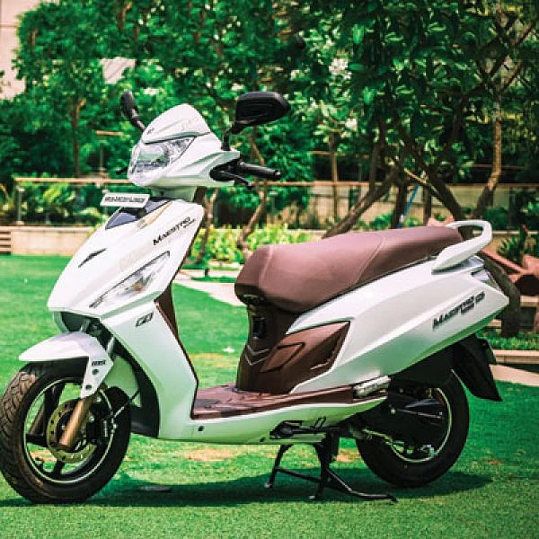 முதல் Fi ஸ்கூட்டர்!