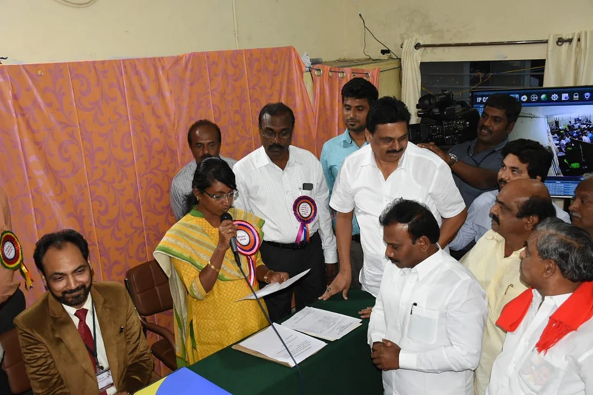 `இந்த வெற்றி கொண்டாடக்கூடிய வெற்றி அல்ல!'- இப்படி ஏன் சொல்கிறார் ஆ.ராசா