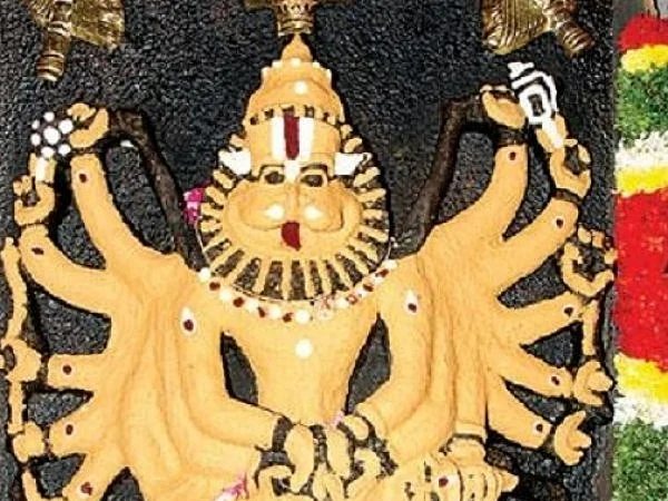 கட்டாயம் தரிசிக்க வேண்டிய தமிழகத்தின் 9 நரசிம்மத் தலங்கள்! |Photo Story