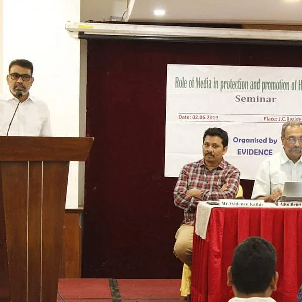 `5 ஆண்டுகளில் மட்டும் 157 ஆணவக் கொலைகள்!' - கருத்தரங்கில் அதிர்ச்சித் தகவல்