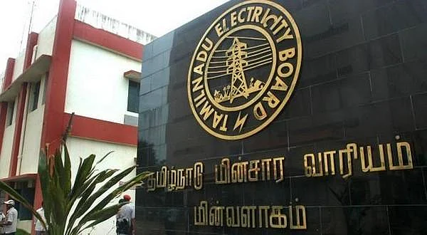 `உபரி மின்சாரம் இருந்தாலும்கூட...!’ - மின்வாரியத்தை நெருக்கும் அதானி