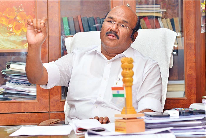 “ஊடகத்தில் பேசக்கூடாது” எடப்பாடி அதிரடி! - அமைச்சர் ஜெயக்குமார் சரவெடி...