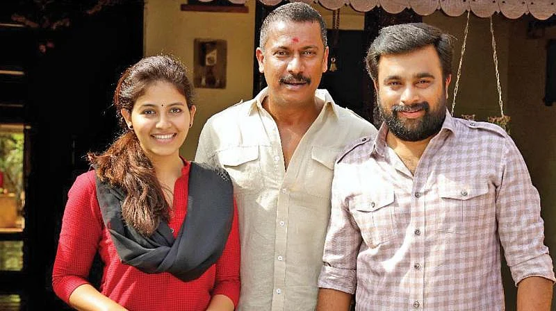 ``நானே காலை உடைச்சுக்கிறேன், காதுல அடி வாங்குறேன், காதலையும் இழக்குறேன்னார் அந்த ஹீரோ!'' #10YearsOfNaadodigal