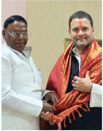 ராகுலை விட்டால் எங்களுக்கு வேறு வழியில்லை! - புதுச்சேரி முதல்வர் உருக்கம்