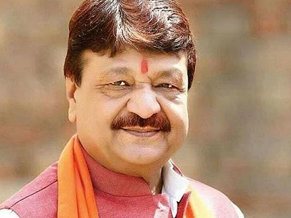 ‘பிரசாந்த் படித்த கல்லூரியில் அமித் ஷா முதல்வர்’ - மம்தாவின் தேர்தல் ஆலோசகரை விமர்சித்த விஜய்வர்கியா